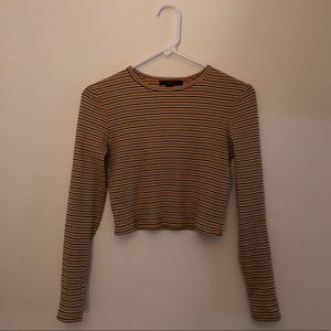 Forever 21 Cropped Long Sleeve